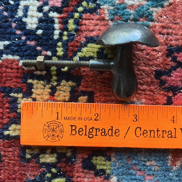 20% OFF BUNDLES! Furniture/Cabinet  Drawer/Door Knobs. 3 Mushroom & 1 Crystal. - Picture 4 of 14